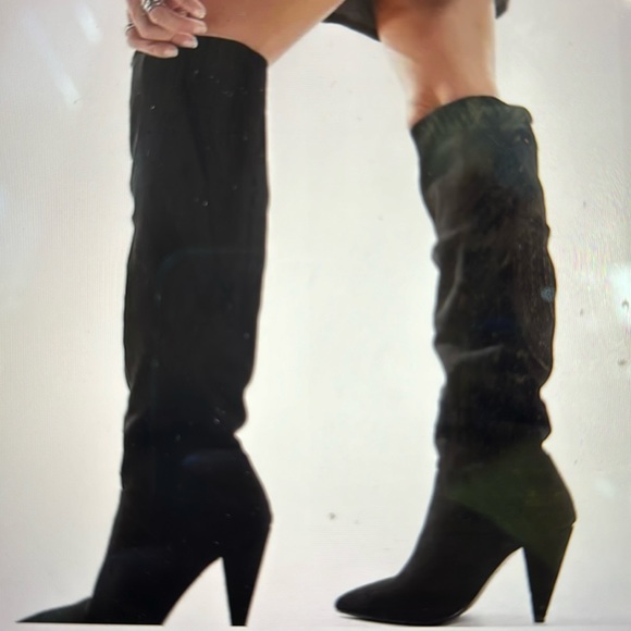 Express Slouch Heel Boots
Express - Picture 1 of 1